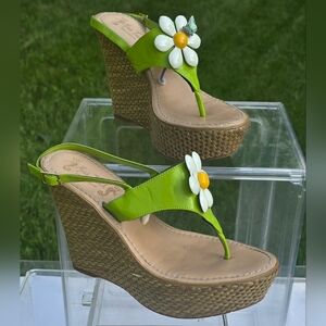 Miss Trish Butterfly Wedge Shoes Womens 8